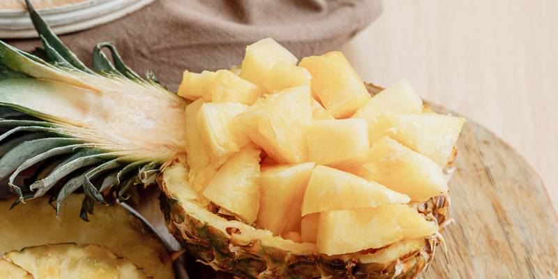 Ananas : le fruit brûleur de graisse. Entre mythe et réalité